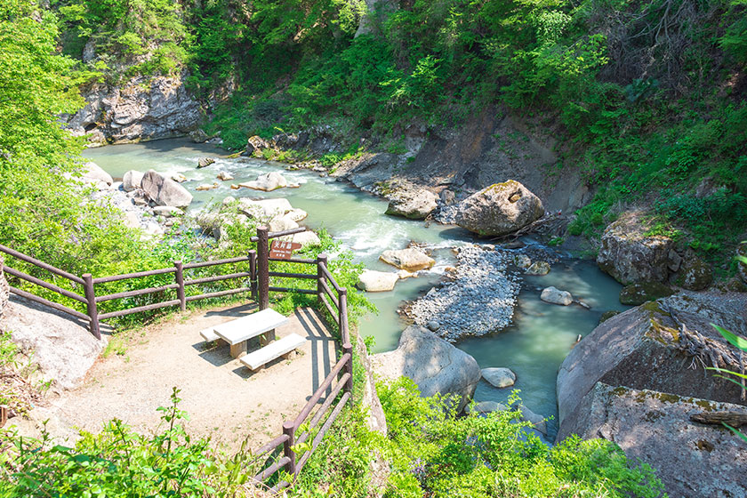   仙台中心部からもほど近い、歴史ある静かな温泉地